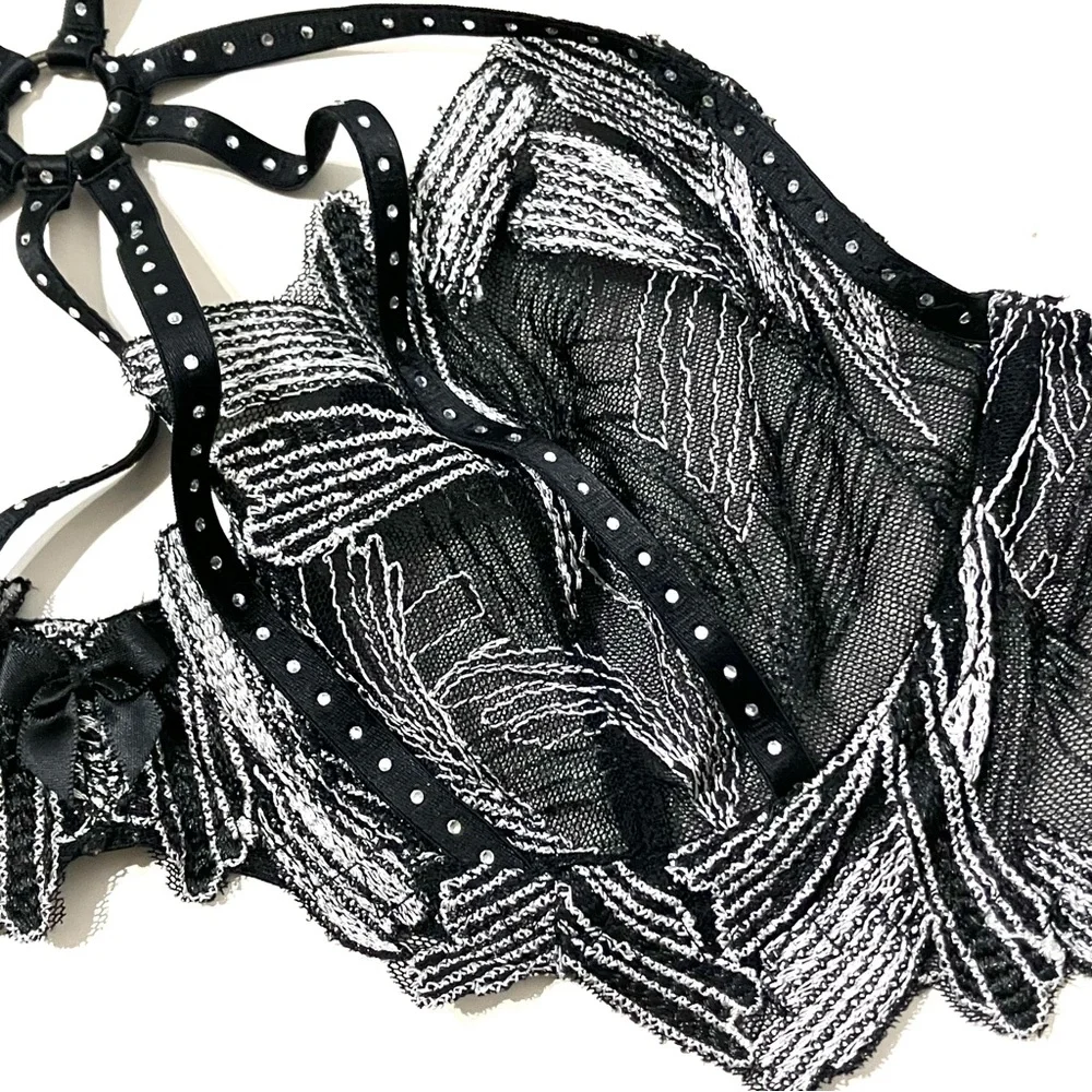 Agent Provocateur Christalina Black Lace Bra - Picture 7 of 12